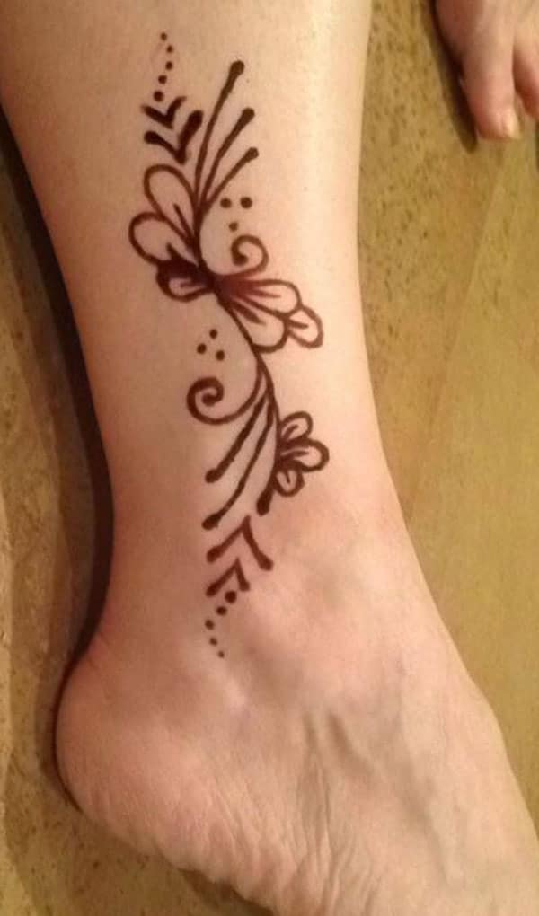 unique mehndi design for ankle