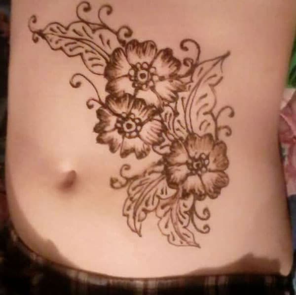 flower bunch mehndi design for stomachs