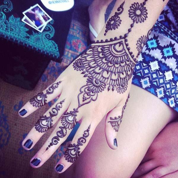 Beautiful Back Hand Mehandi Design Watch out this mehndi design video on my  you tube channel links Is in my bio #mamtamehndidesign… | Instagram